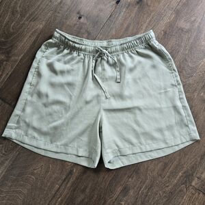 Uniqlo Satin Women's Shorts S/P Light Green